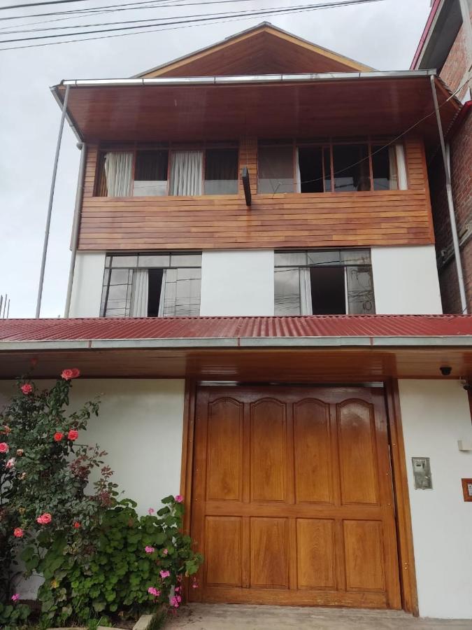 Suzet House ξενώνας Oxapampa Εξωτερικό φωτογραφία